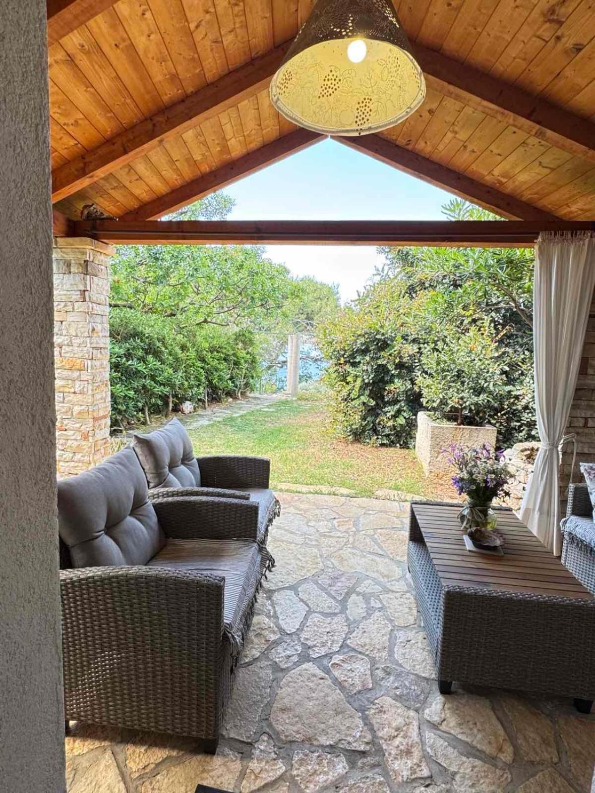 House Dobrila Villa Igrane Exterior foto